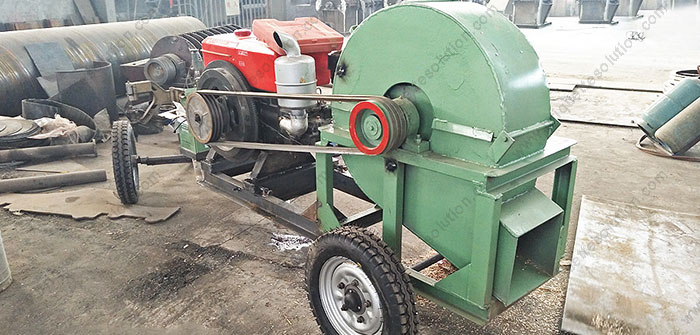 mobile type wood crusher with diesel motor